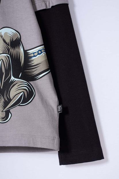 POLERA DE JURASSIC WORLD GRIS Y NEGRA DOBLE MANGA PARA NIÑO