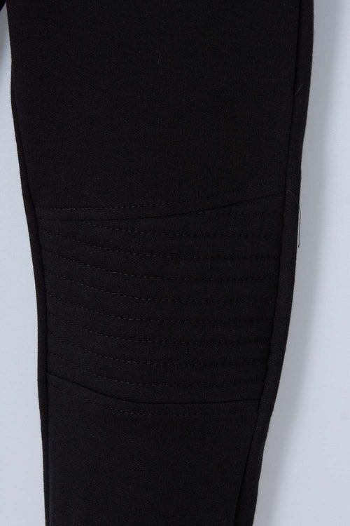 JOGGER DE MIC CON CORDÓN NEGRO PARA NIÑO