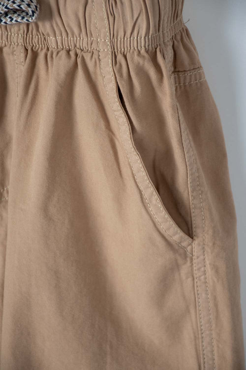 BERMUDA DE MIC CON CORDON CAKI PARA NIÑO