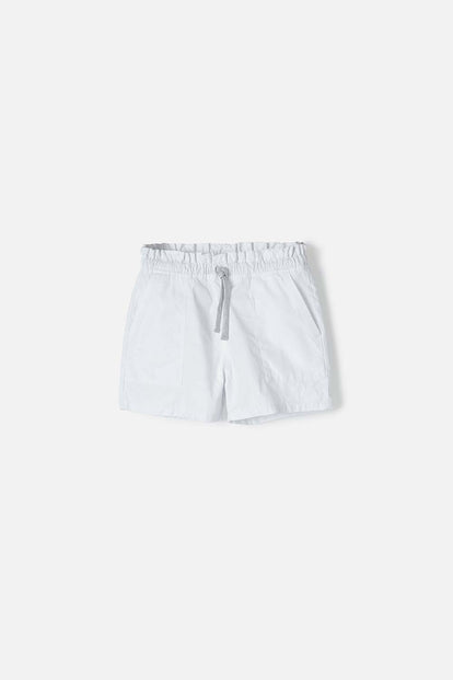 SHORT DE MIC CON CORDÓN BLANCO PARA NIÑA