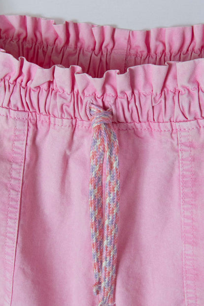 SHORT DE MIC CON CORDÓN ROSADO PARA NIÑA