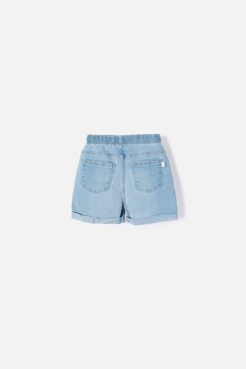 SHORT DE MIC CON CORDÓN AZUL PARA NIÑA