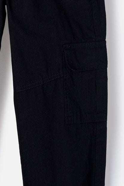 JOGGER DE MIC CON CORDÓN NEGRO PARA NIÑO