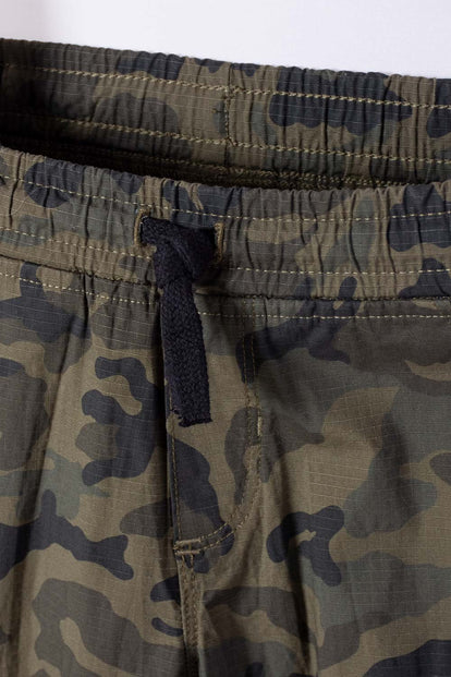 JOGGER DE LITTLEMIC CAMUFLADO PARA NIÑO 2T A 5T