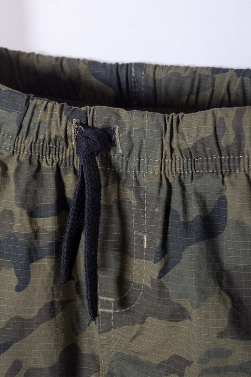 BERMUDA DE LITTLEMIC CON CORDÓN VERDE PARA NIÑO 2T A 5T