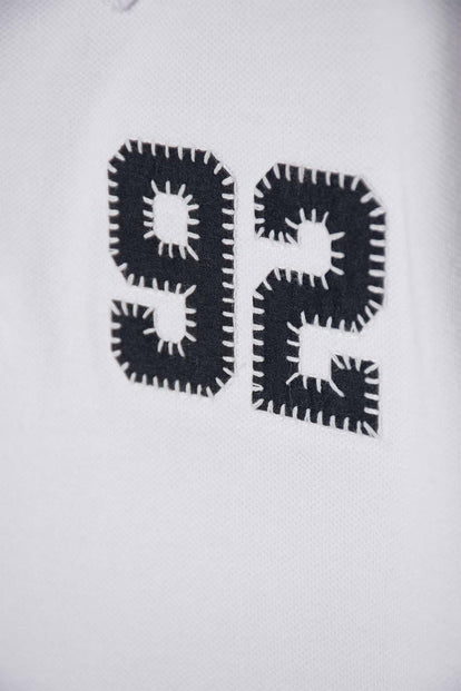 POLERA TIPO POLO MIC BLANCO PARA NIÑO